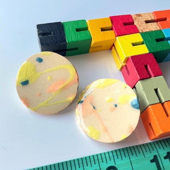 Handmade Paint Splatter Round Geometric Ceramic Disk Earrings - Picture 4 of 4